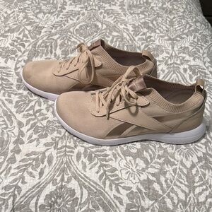 Reebok Beige Knit Sneakers Walking Shoes – Women’s 7.5 – Gently Worn